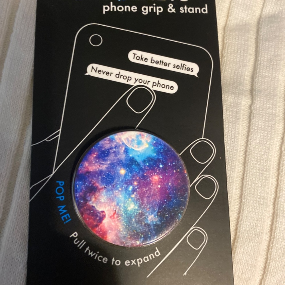 Galaxy themed Popsocket - Picture 2 of 3
